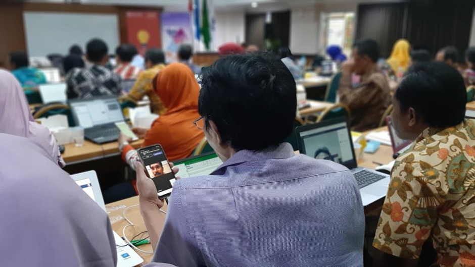 Monitoring the Progress of Teacher Training in Indonesia Using Microsoft Teams